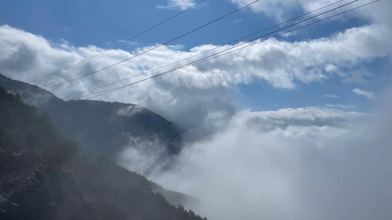 Mi Xiang Homestay Чишан Экстерьер фото